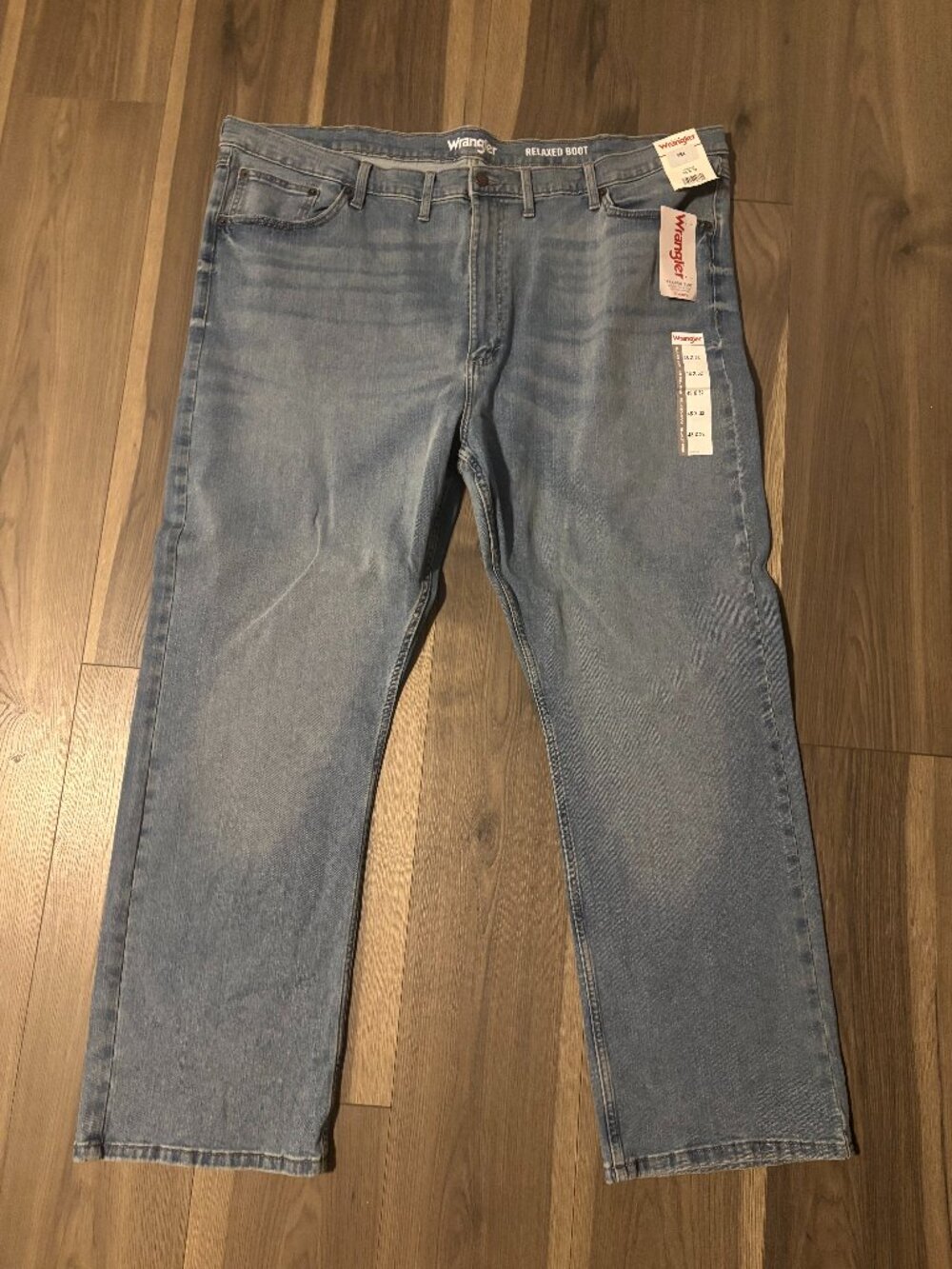 Wrangler Men's Relaxed Fit Boot Cut Blue Denim Jeans ~ 48X32